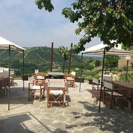 Couette-café La Terrazza Del Barbaresco