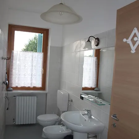 Frühstückspension La Terrazza Del Barbaresco 3*