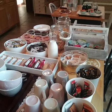 Frühstückspension La Terrazza Del Barbaresco 3*