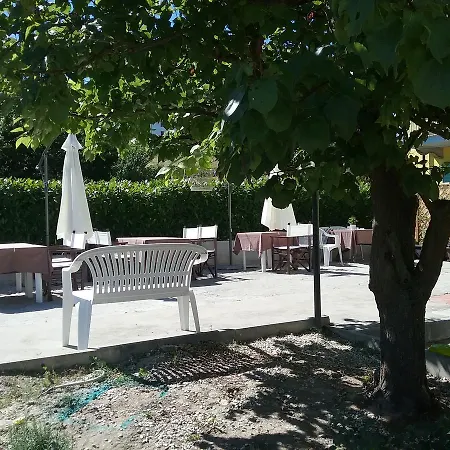 Couette-café La Terrazza Del Barbaresco Neviglie