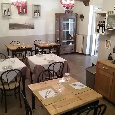 Couette-café La Terrazza Del Barbaresco Neviglie