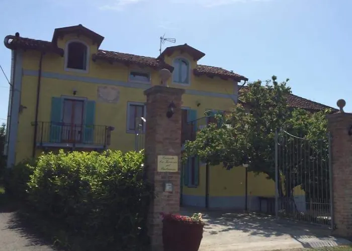 Bed & Breakfast La Terrazza Del Barbaresco Neviglie